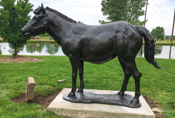 Kates Pony sculpture