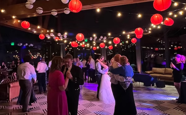 People dancing