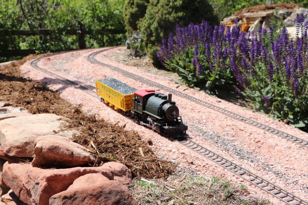G-scale train at Hudson Gardens