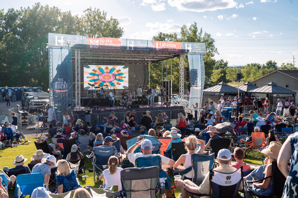 Crowd at Hudson Gardens Concert