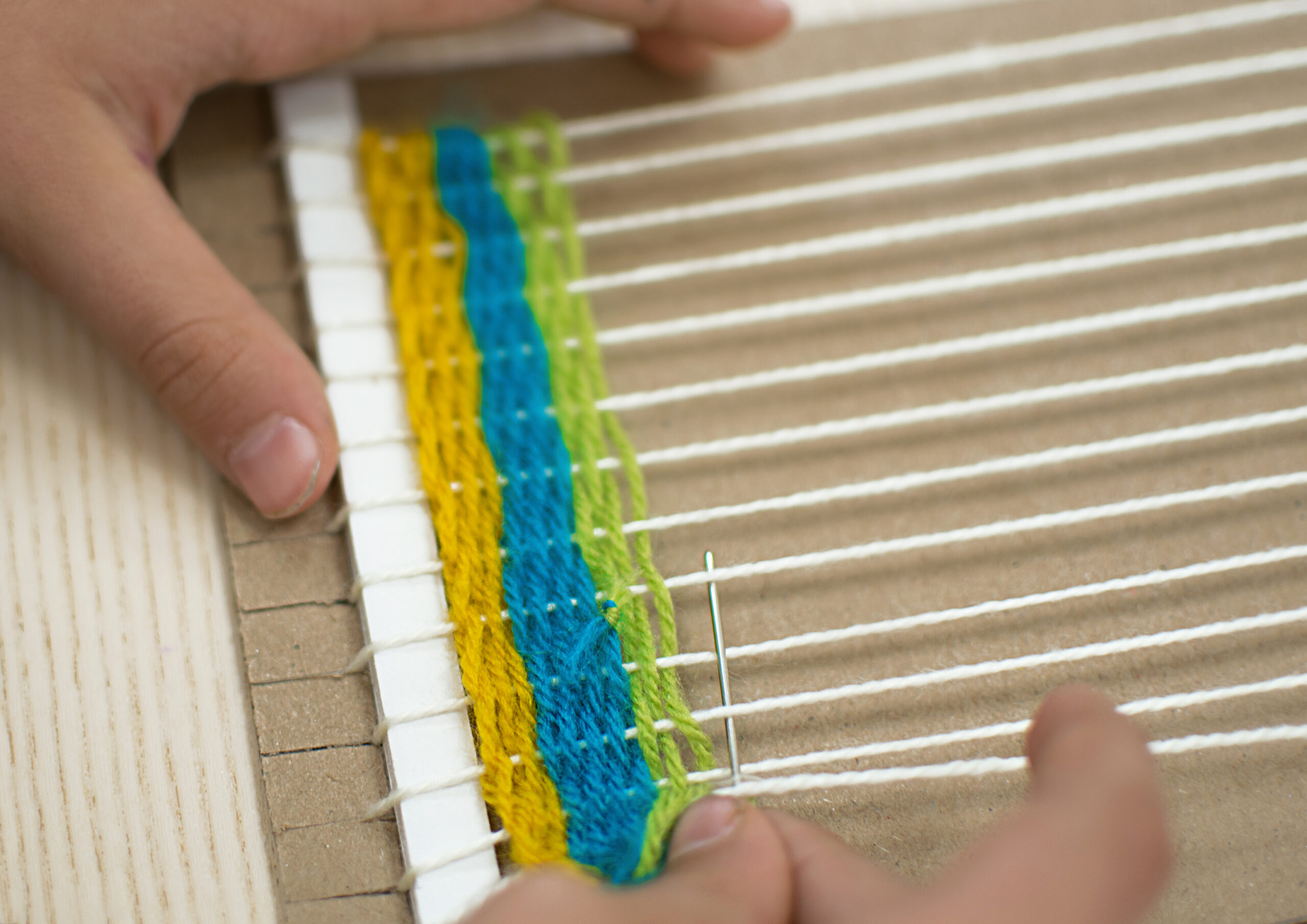 Hands weaving